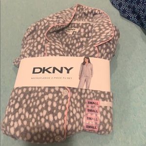 DKNY microfleece 2 piece PJ set (never worn)